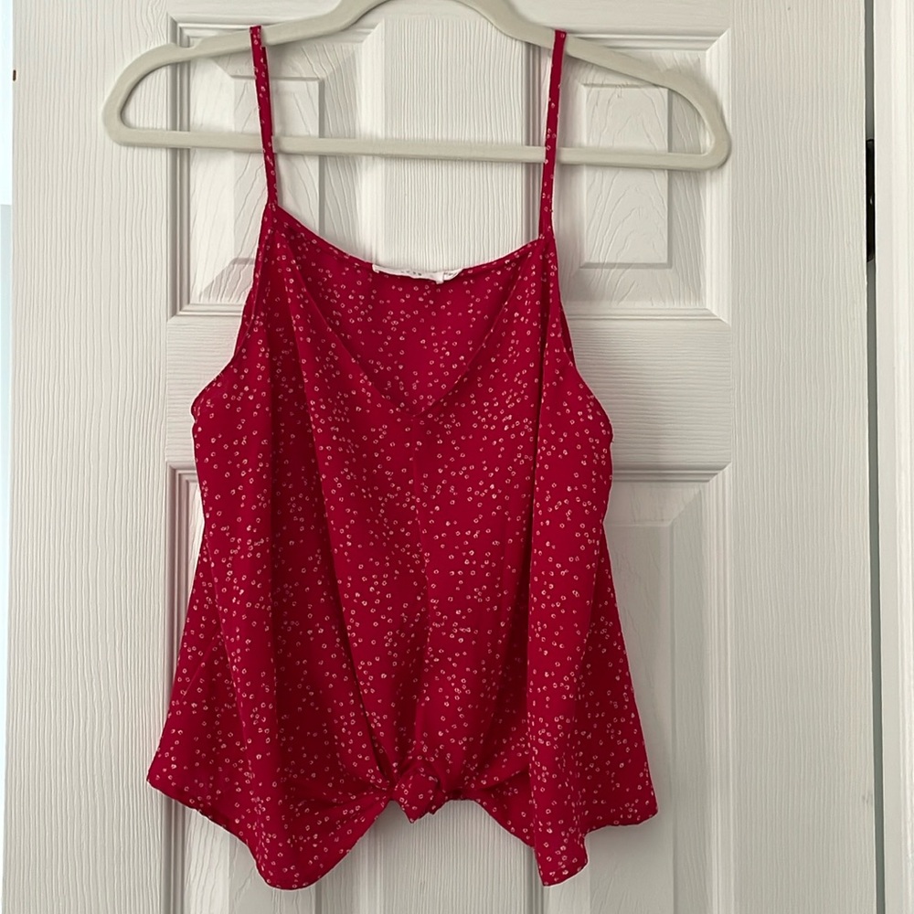Knotted front tank
